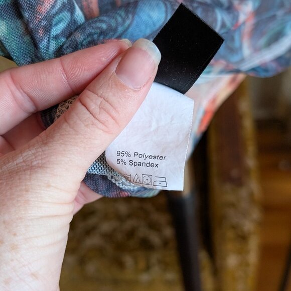 Shein Sheer Celestial Crop Top - Picture 5 of 7